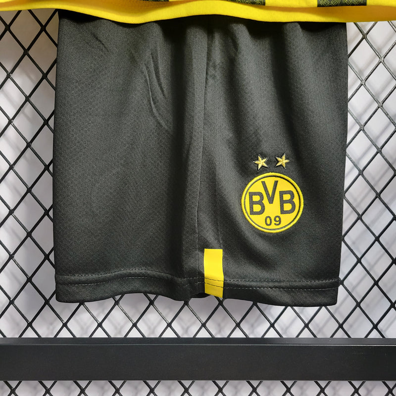 Kit Infantil Borussia Dortmund Titular 22/23