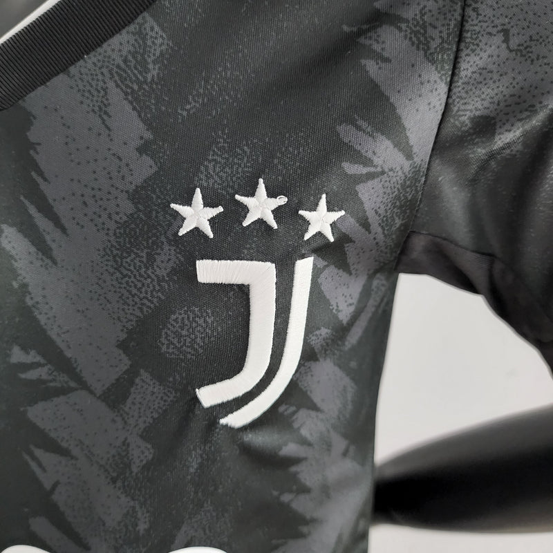 Kit Infantil Juventus Reserva 22/23