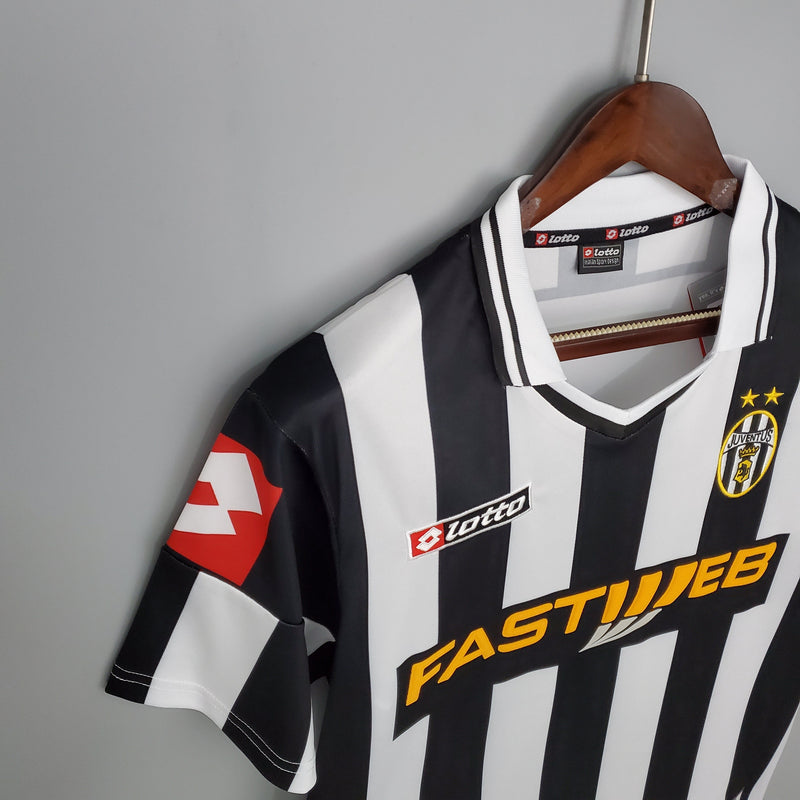 Camisa Juventus Titular 01/02 - Versão Retro